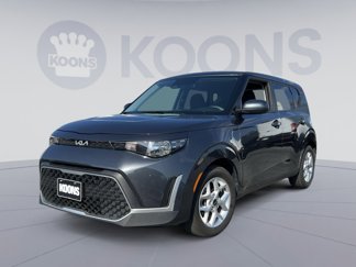 Used 2023 Kia Soul LX w/ Option Group 015 image 1