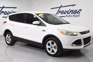 Used 2016 Ford Escape SE image 1