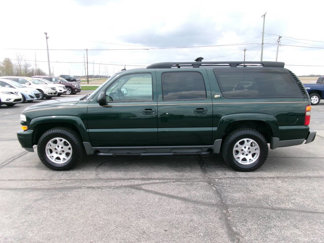Used 2003 Chevrolet Suburban Z71 image 1