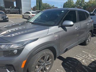 Used 2023 Kia Seltos LX video 1