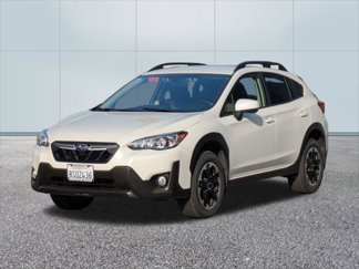 Used 2021 Subaru Crosstrek 2.0i Premium image 1