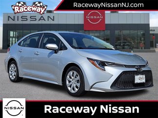 Used 2021 Toyota Corolla LE image 1