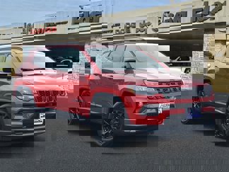 New 2025 Jeep Compass Latitude image 1