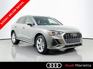 Used 2022 Audi Q3 2.0T Premium Plus w/ Premium Plus Package image 1