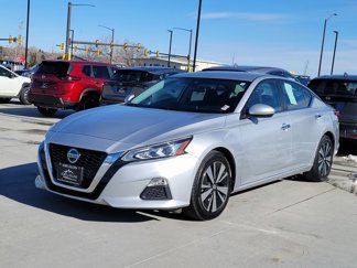 Used 2022 Nissan Altima 2.5 SV image 1