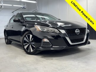 Used 2021 Nissan Altima 2.5 SV image 1