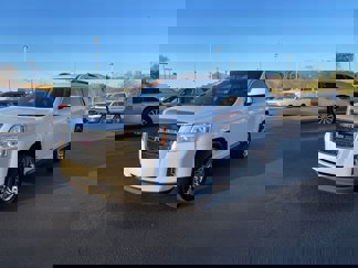 Used 2010 GMC Terrain SLE image 1
