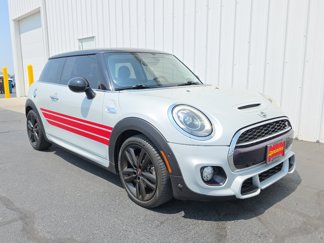 Used 2018 MINI Cooper S image 1