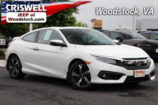 Used 2017 Honda Civic Touring image 1
