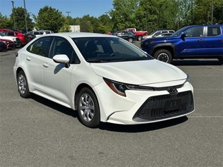 Used 2021 Toyota Corolla LE image 1