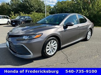 Used 2022 Toyota Camry LE image 1