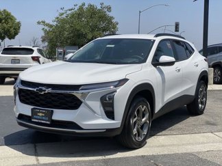 New 2025 Chevrolet Trax LT w/ LPO, Blackout Package image 1