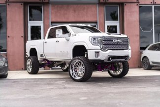 Used 2020 GMC Sierra 2500 Denali w/ Denali Ultimate Package image 1