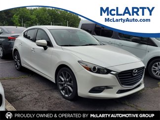 Used 2018 MAZDA MAZDA3 Touring image 1