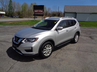 Used 2019 Nissan Rogue SV image 1
