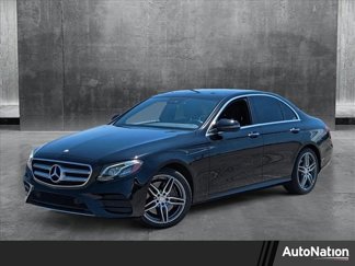 Used 2017 Mercedes-Benz E 300 4MATIC image 1
