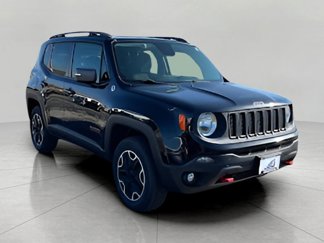 Used 2015 Jeep Renegade Trailhawk image 1