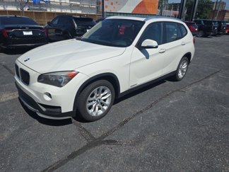 Used 2015 BMW X1 xDrive28i image 1