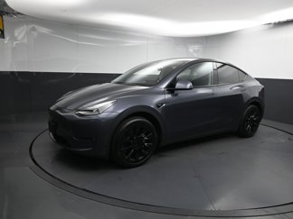 Used 2023 Tesla Model Y 2WD image 1