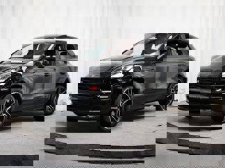 Certified 2021 Porsche Macan image 1