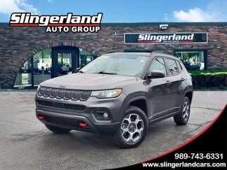 Used 2022 Jeep Compass Trailhawk w/ Trailhawk Convenience Group image 1