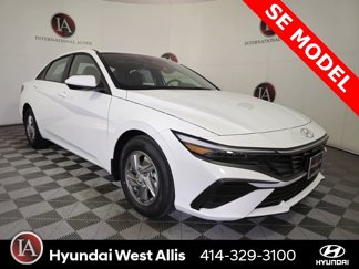 New 2025 Hyundai Elantra SE image 1