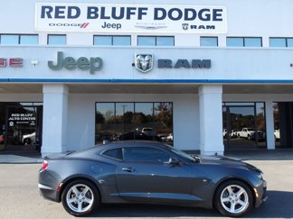 Used 2023 Chevrolet Camaro LT image 1