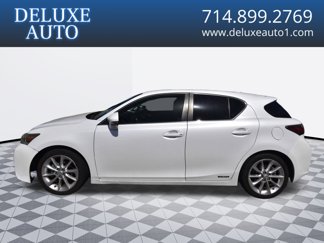 Used 2013 Lexus CT 200h image 1