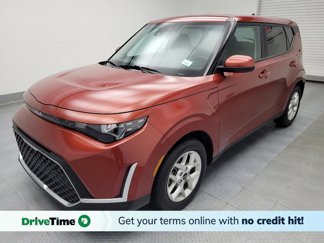 Used 2023 Kia Soul LX w/ LX Technology Package image 1