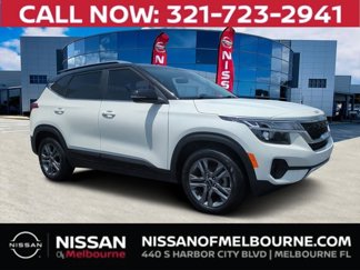 Used 2023 Kia Seltos S image 1