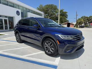 Certified 2022 Volkswagen Tiguan SE image 1