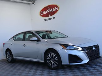 Used 2023 Nissan Altima 2.5 SV image 1