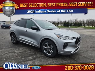 Used 2024 Ford Escape ST-Line image 1
