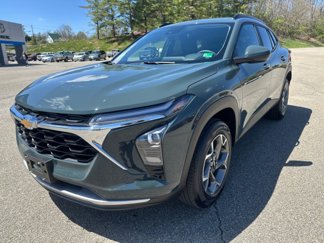 New 2025 Chevrolet Trax LT w/ Driver Confidence Package image 1