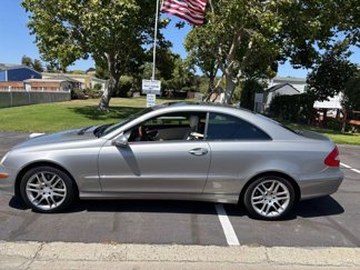 Used 2009 Mercedes-Benz CLK 350 Coupe image 1