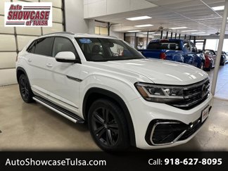 Used 2021 Volkswagen Atlas Cross Sport SE w/ V6 Towing Package image 1