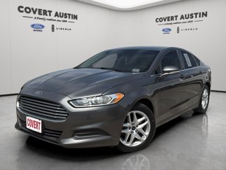 Used 2015 Ford Fusion SE image 1