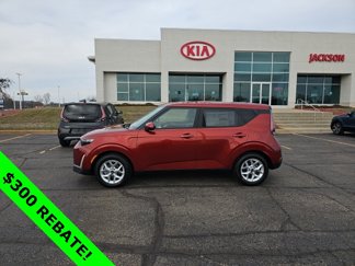 New 2025 Kia Soul S image 1