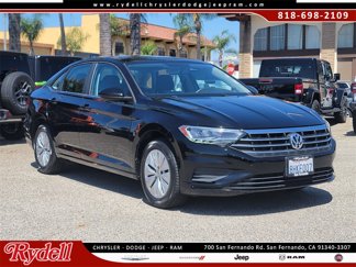 Used 2019 Volkswagen Jetta S image 1