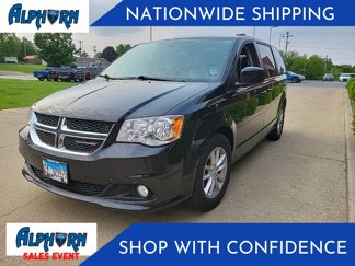 Used 2018 Dodge Grand Caravan SXT image 1