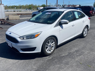 Used 2015 Ford Focus SE w/ SE Cold Weather Package image 1
