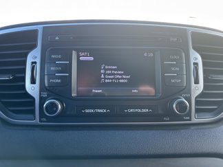 Used 2018 Kia Sportage LX video 3