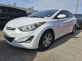 Used 2016 Hyundai Elantra SE image 1