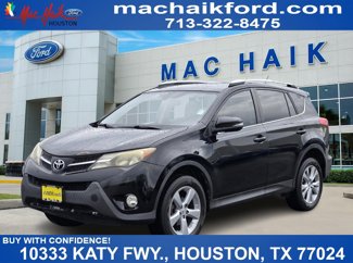 Used 2015 Toyota RAV4 Limited image 1