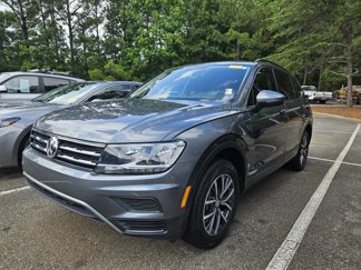 Used 2019 Volkswagen Tiguan SE w/ Panoramic Sunroof Package image 1