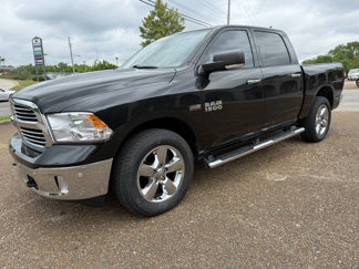Used 2017 RAM 1500 Big Horn image 1