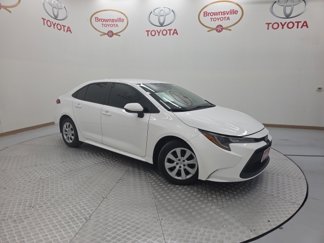 Used 2021 Toyota Corolla LE image 1