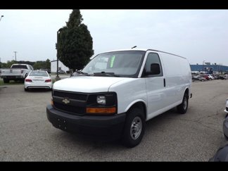 Used 2017 Chevrolet Express 2500 image 1