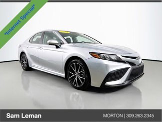 Used 2023 Toyota Camry SE image 1