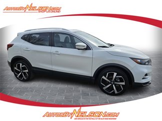 Used 2022 Nissan Rogue Sport SL image 1